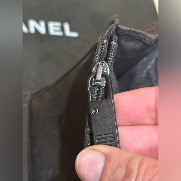 Chanel Large Caviar Vintage Wallet/Mini Bag with Box *Flawed* - Picture 7 of 13